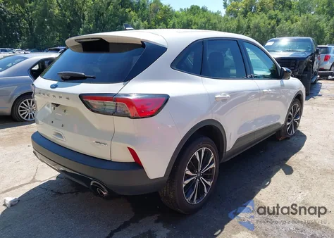 2021 Ford Escape Se z USA, uszkodzony, nr VIN 1FMCU9G69MUA22623